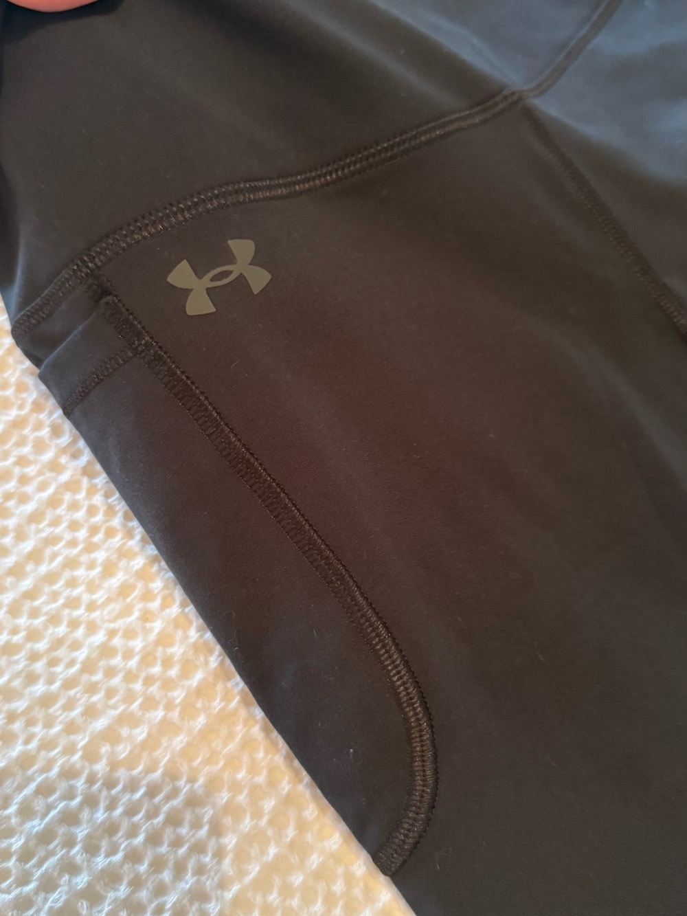 NWT Under Armour Black Leggings | High Rise | Performance | Size = Large Tall - Picture 2 of 8